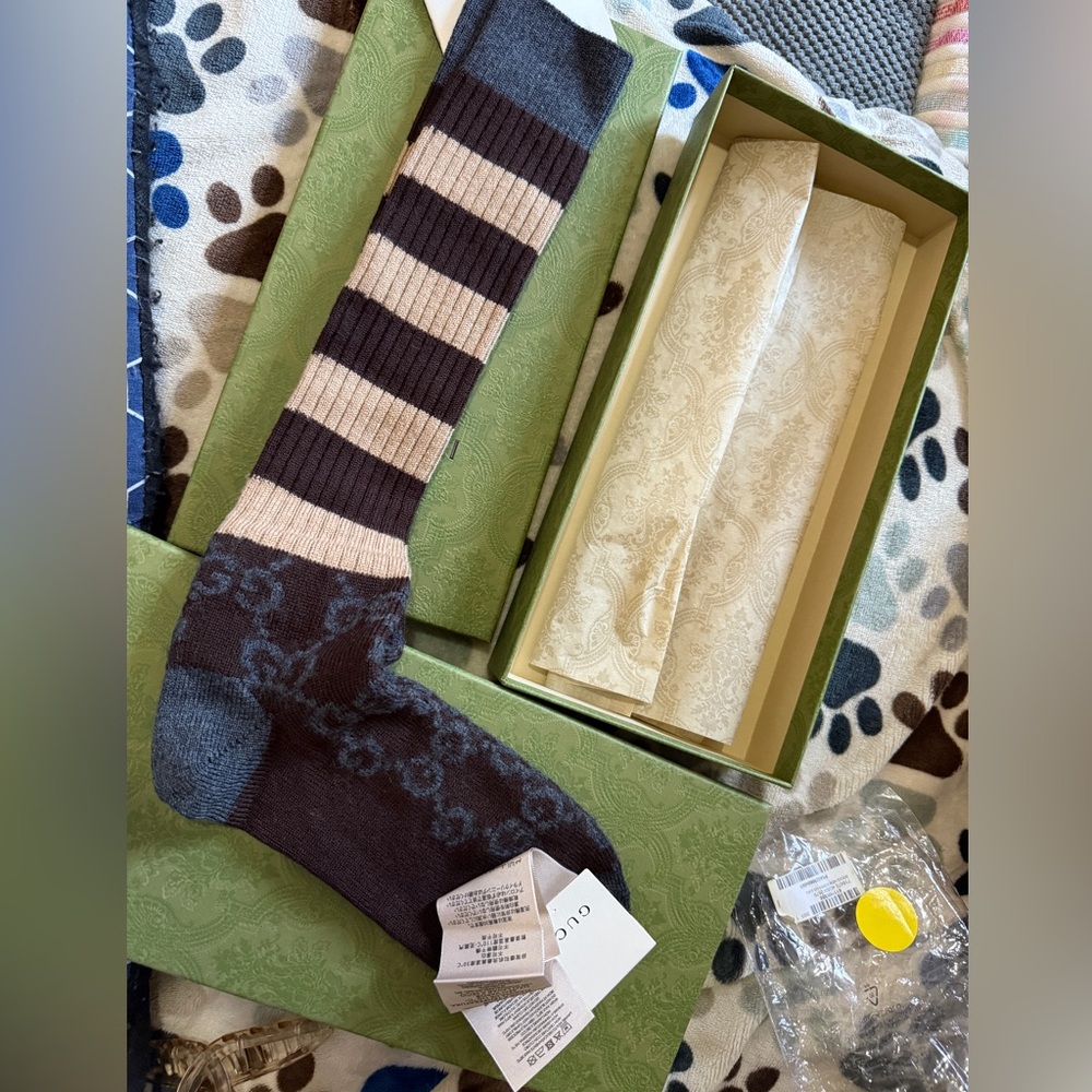 Gucci Beige and Dark Brown Striped Socks